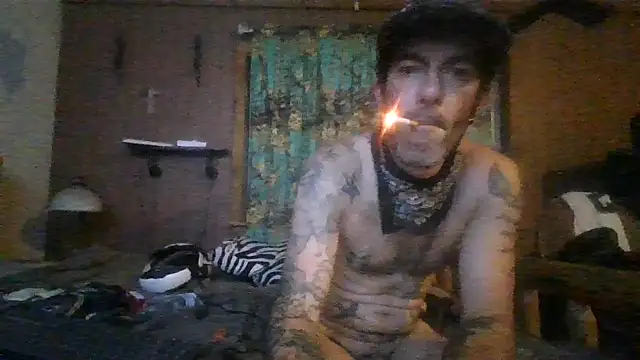 Snapshot of theboobietrap chatting on 09/11/25, 02:33 theboobietrap online show from 09/11/25, 02:33