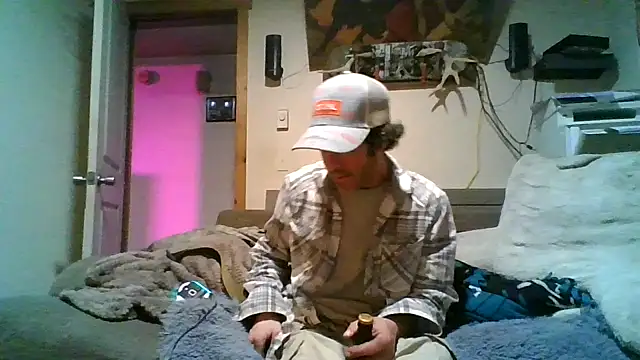 Snapshot of theboobietrap chatting on 11/11/25, 06:35 theboobietrap online show from 11/11/25, 06:35