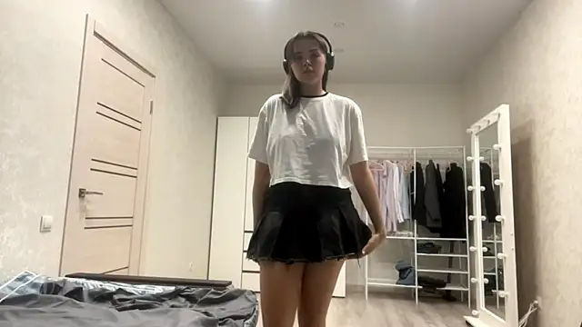 PUP PUP Sea online show from 09/22/25, 03:36