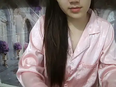 Snapshot of Linda-24 chatting on 11/29/25, 01:25 Linda-24 online show from 11/29/25, 01:25