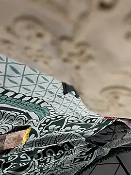 Snapshot of whitelady15 chatting on 10/22/25, 04:18 whitelady15 online show from 10/22/25, 04:18