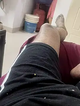 Snapshot of whitelady15 chatting on 12/15/25, 12:53 whitelady15 online show from 12/15/25, 12:53