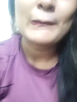 Snapshot of Cute_pinkii chatting on 11/28/25, 07:49 Cute pinkii online show from 11/28/25, 07:49