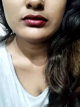 Snapshot of Cute_pinkii chatting on 11/29/25, 07:39 Cute pinkii online show from 11/29/25, 07:39