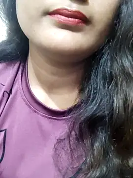 Snapshot of Cute_pinkii chatting on 12/04/25, 07:44 Cute pinkii online show from 12/04/25, 07:44