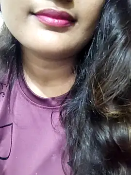 Snapshot of Cute_pinkii chatting on 12/15/25, 08:02 Cute pinkii online show from 12/15/25, 08:02