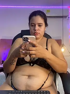 Velveet x online show from 12/15/25, 11:47