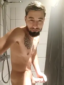 Snapshot of Negrila25 chatting on 02/16/26, 02:35 Negrila25 online show from 02/16/26, 02:35