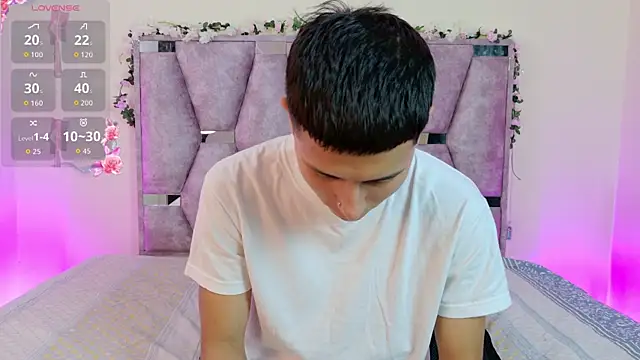 lana and liam  online show from 11/29/25, 10:29