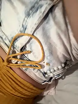 Snapshot of MaluLemos chatting on 09/12/25, 06:19 MaluLemos online show from 09/12/25, 06:19