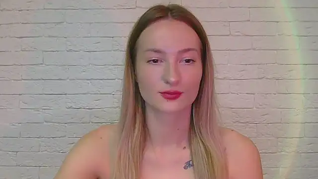 Snapshot of Alice_Sweet_01 chatting on 12/03/25, 07:23 Alice Sweet 01 online show from 12/03/25, 07:23