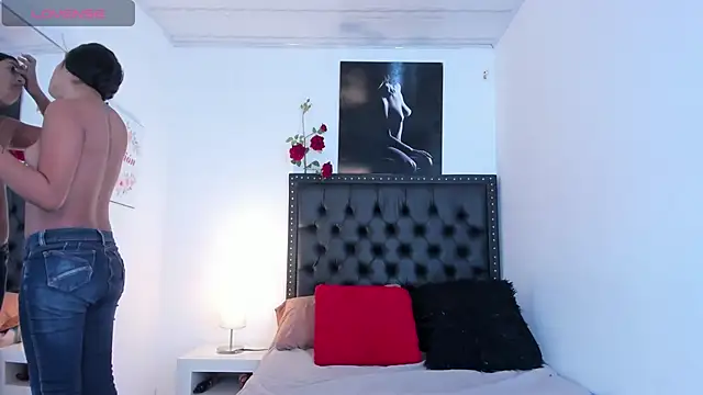 ScarlettVell online show from 11/24/25, 07:24