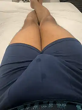 Madu0999 online show from 04/17/26, 04:54