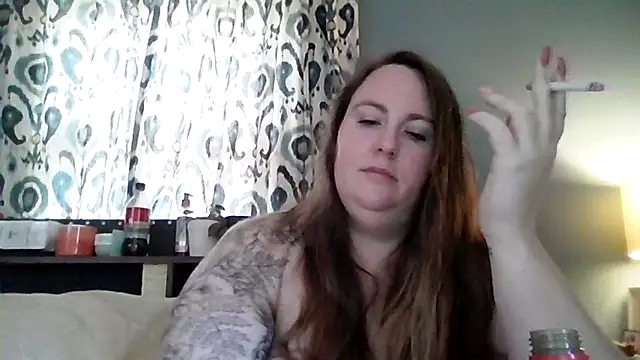 Domimommy420 online show from 11/22/25, 04:17