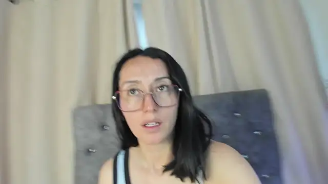 Snapshot of Ginevra_esposito chatting on 07/16/26, 12:44 Ginevra esposito online show from 07/16/26, 12:44