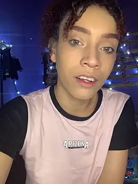 ValentinaStorm1 online show from 11/02/25, 12:07