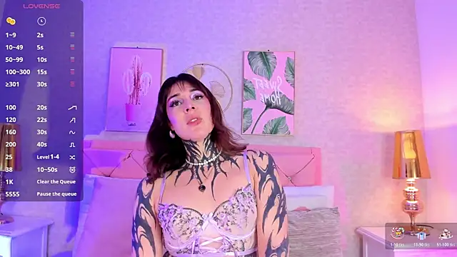 Snapshot of mystikdoll chatting on 11/21/25, 11:31 mystikdoll online show from 11/21/25, 11:31