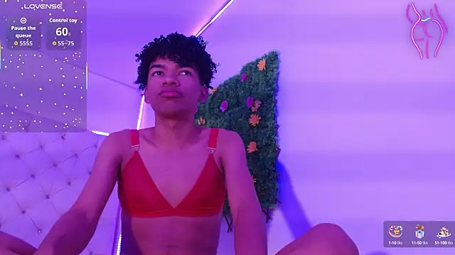 Ivone Rose  online show from 10/04/25, 12:36