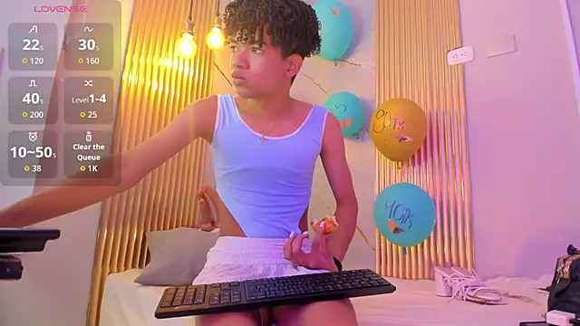 Ivone Rose  online show from 11/08/25, 12:27