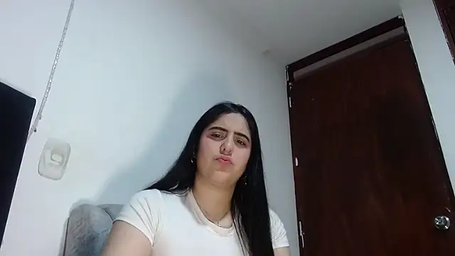 Electraweb 09 online show from 10/23/25, 07:01