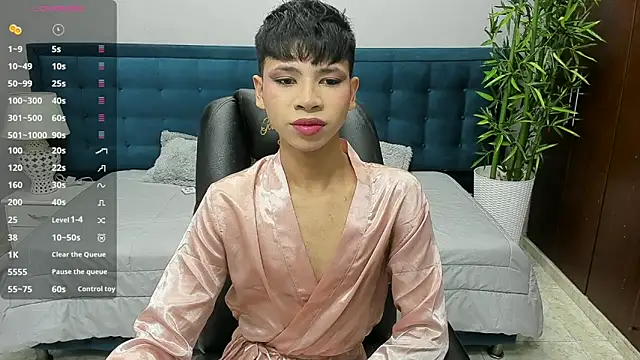 dilan 911 online show from 10/14/25, 05:58