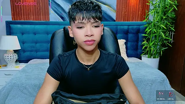 Snapshot of dilan_911 chatting on 05/26/26, 06:37 dilan 911 online show from 05/26/26, 06:37