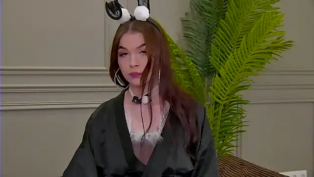 Snapshot of Wanda_Wild chatting on 10/30/25, 05:09 Wanda Wild online show from 10/30/25, 05:09