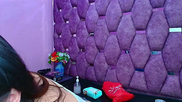 miaharvey 69 online show from 12/15/25, 02:32