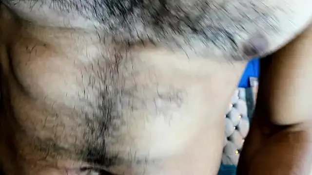 latinhotmuscle online show from 11/11/25, 06:24