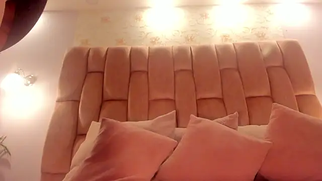 aishathornee online show from 02/27/26, 09:59