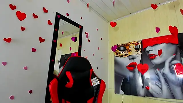 Raven Rouge  online show from 03/02/26, 08:15