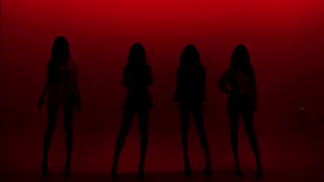 Snapshot of 1X-one chatting on 11/16/25, 04:07 1X-one online show from 11/16/25, 04:07