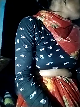 Hot-qwer online show from 04/02/26, 03:42