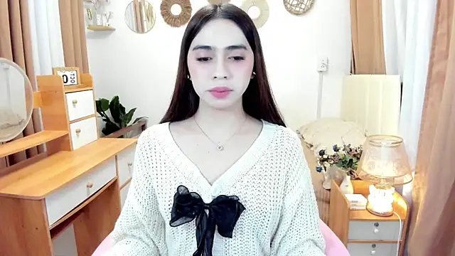 joyfulmartinaa online show from 10/15/25, 05:13