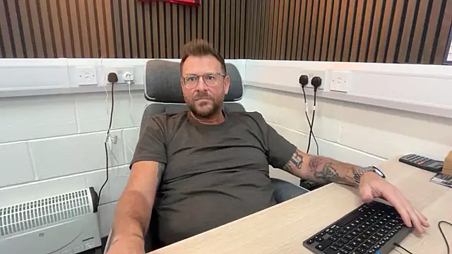 bilf1978 online show from 03/18/26, 10:07