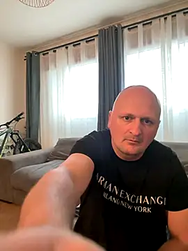 Snapshot of Attila120 chatting on 11/04/25, 07:29 Attila120 online show from 11/04/25, 07:29