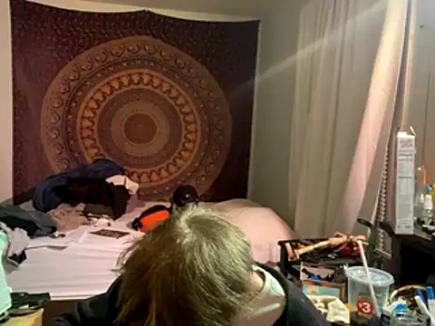 XanderOzzz online show from 11/04/25, 10:58