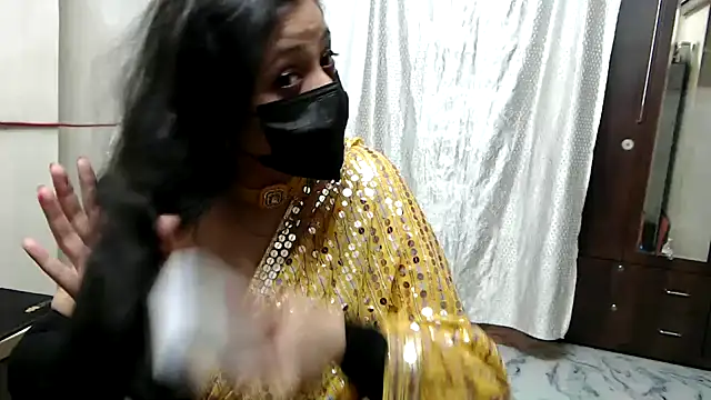 sexy indianboobs online show from 04/07/26, 10:05
