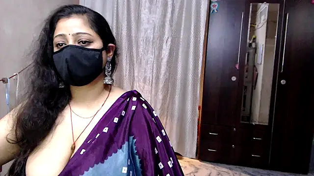 sexy indianboobs online show from 07/07/26, 11:47