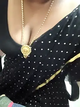 Snapshot of Tamil-rami chatting on 11/02/25, 01:46 Tamil-rami online show from 11/02/25, 01:46