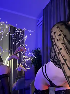 Snapshot of bigJuicyPussy chatting on 02/01/26, 01:20 bigJuicyPussy online show from 02/01/26, 01:20