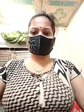 Snapshot of Payel_50 chatting on 05/13/26, 09:00 Payel 50 online show from 05/13/26, 09:00