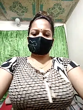 Snapshot of Payel_50 chatting on 05/23/26, 05:28 Payel 50 online show from 05/23/26, 05:28