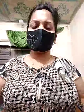 Snapshot of Payel_50 chatting on 05/25/26, 04:35 Payel 50 online show from 05/25/26, 04:35