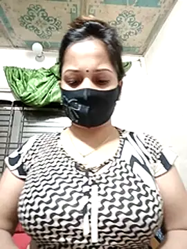Snapshot of Payel_50 chatting on 05/26/26, 07:32 Payel 50 online show from 05/26/26, 07:32