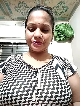 Snapshot of Payel_50 chatting on 07/20/26, 02:41 Payel 50 online show from 07/20/26, 02:41