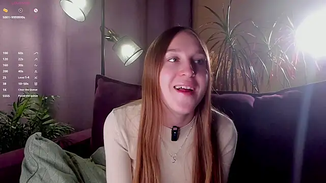 NanaMertins online show from 10/25/25, 12:07