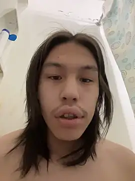 heytherepeoples717 online show from 11/24/25, 12:49