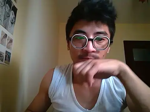 Lokomo32 online show from 05/09/26, 03:28