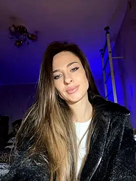 Snapshot of _shadylady_ chatting on 10/03/25, 04:26 shadylady online show from 10/03/25, 04:26